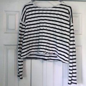 Slightly cropped striped long sleeve